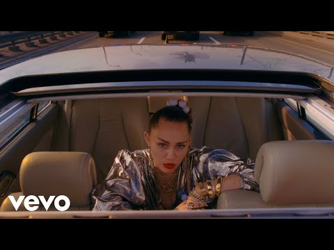 Mark Ronson – Nothing Breaks Like a Heart (Official Video) ft. Miley Cyrus