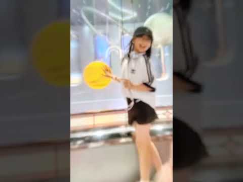 谁喜欢机灵姐,那就订阅,点赞加评论吧!