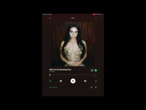 hauntingly eerie song transition // Yseult “Bad Boy” to Sevdaliza “Who Are You Running From”