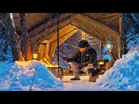 3 Days Winter Camping in the Snow with My Dog . Inflatable Hot Tent . Wood Stove ASMR