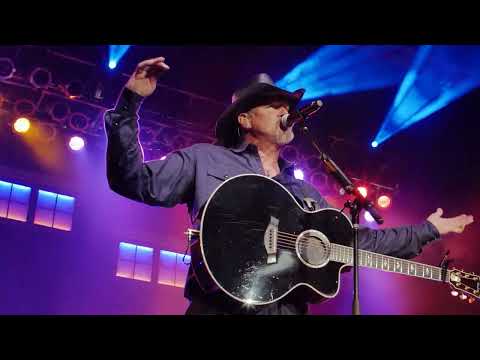 TRACE ADKINS - Live at Pearl River Resort