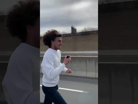 Klik hier om Kwebbelkop van 7 november te bekijken.