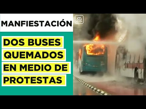 Encapuchados quemaron dos buses del sistema RED: Vecinos preocupados por propagación