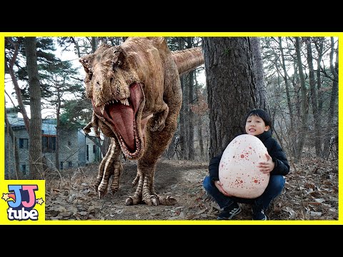 티라노가 쫓아온다! 공룡알을 갖고 뛰어 갤럭시 엑스커버5 스마트폰 장난감 쥬라기 상황극 놀이 Jurassic Dinosaur pretend play [제이제이 튜브-JJ tube]