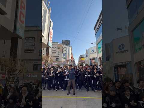 포켓몬댄스를 교육감님과 함께? #춤추는곰돌 #춤추는곰돌의랜덤댄스 #kpop #music #dance #댄스 #afstarz #pokemon #포켓몬 #윤건영 #청주 #성안길