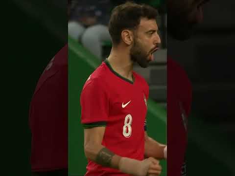 ¡GOLAZO TOTAL DE BRUNO FERNANDES! El portugués la clavó en el ángulo ante Finlandia | #Shorts