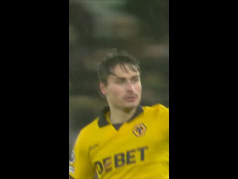 Hugo Bueno with a moment to savour 🐺🟠