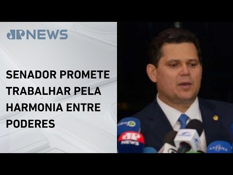 Alcolumbre concede primeira entrevista coletiva e cita divergência entre Pacheco e Lira