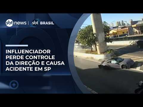 Porsche de influenciador perde controle, atinge motos e provoca acidente em SP | #SBTBrasil