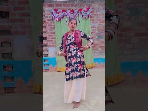 Le Le languriya Godan Teri lachke jaaye kamariya God mein Le Le languriya #yamlapaglade