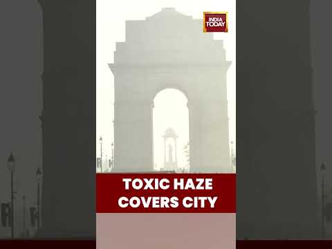 Toxic Smog Blankets Delhi: India Gate Shrouded as AQI Hits ‘Poor’ Category
