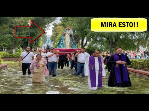 ¡Urgente! Se inundo Todo, Ocurrió en México, Sacerdote saca en Procesión a la Virgen!