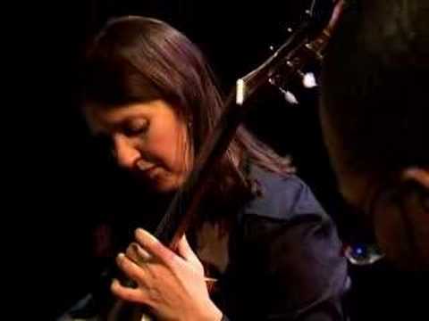 Esther Steenbergen Trio plays Fuoco