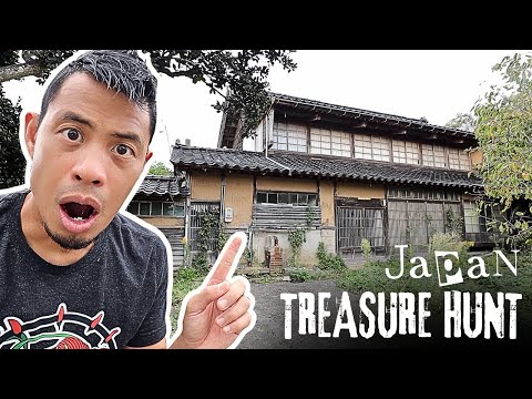 Treasure Hunt at a Japanese Storage Building Locked for 40 Years