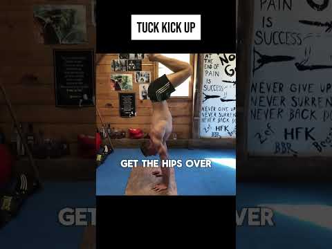 Handstand kick up! #handstand #calisthenics #workout #motivation #gym #fitness #street #balanace #LA