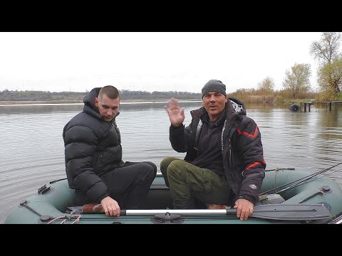 С сыном поплыли за окунем и наловили  Рыбалка с лодки