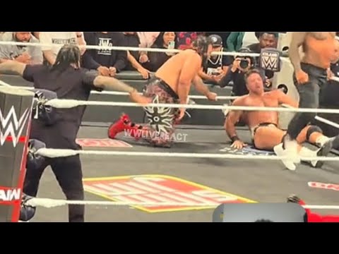 The Usos &amp; Jacob Fatu destroy an angry LA Knight on WWE RAW