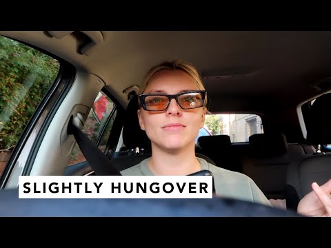 SLIGHTLY HUNGOVER | VLOGTOBERISH | Estée Lalonde