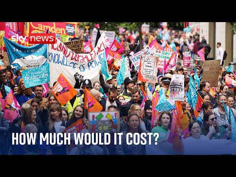 How much would a public sector pay deal cost?