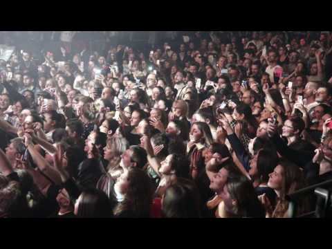AMIR - Au Coeur De Moi Tour. Concert at La Cigale, November 17, 2016