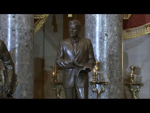 Evangelist Rev. Billy Graham honored with statue unveiled at US Capitol