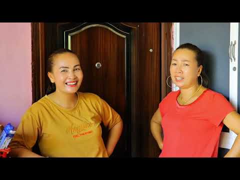 រវល់២ថ្ងៃអត់បានថតទេទស្សនាឈុតសម្ដែងខុសៗលេងសិនទៅពុកម៉ែបងប្អូន