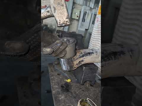 <strong>rear</strong> wheel suspension bush fitting #automobile