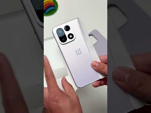 This light mist purple frosted back panel has a glossy finish on the bottom edge, which is very