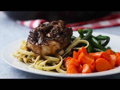 Easy, Juicy Chicken Marsala