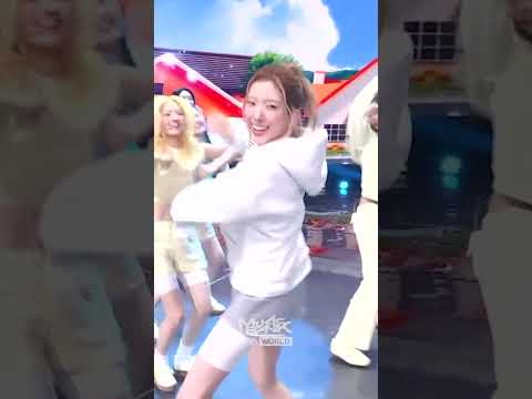 TUIDE - SUN KISS #テュイド #튜이드 #SUN_KISS #<strong>Shorts</strong> #MusicBank | KBS WORLD <strong>TV</strong>