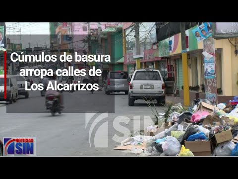 Cúmulos de basura arropa calles de Los Alcarrizos