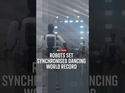 Robots set world record with synchronised dancing