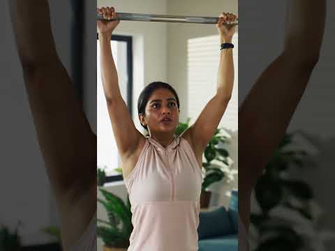 #strongwomen #love #fitnessindustry #saree #fitnessmodel #fitnessprofessional #fitnesscenter