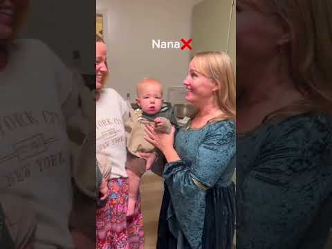 Who are you?😂(twins)#funny #funnyvideos #baby #twins #foryou