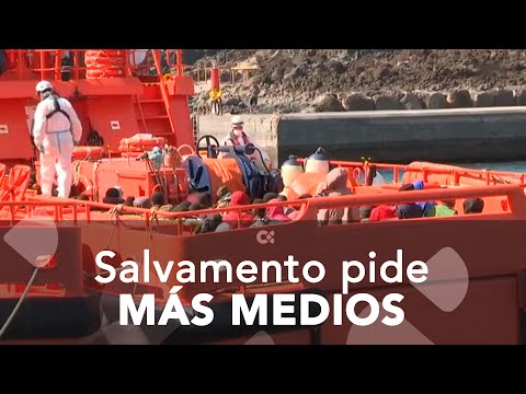 Salvamento Marítimo denuncia la falta de efectivos y medios para afrontar a la llegada de migrantes