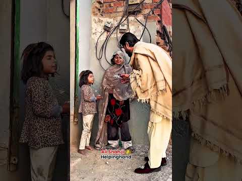 Masla Sara Roti da 🥺Piyaar Muhhbt k Liyea ❤️ #emotional #helpinghand #humanity #msg