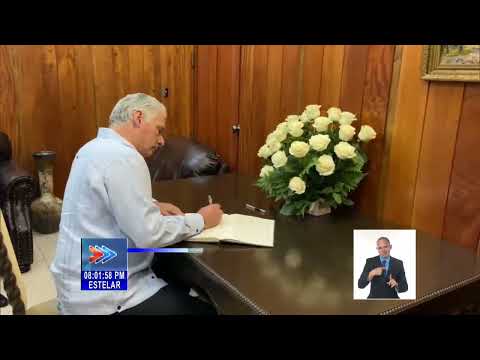 Presidente de Cuba firma libro de condolencias por atentado en Rusia