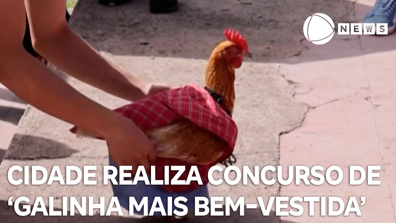 Cidade realiza concurso de ‘galinha mais bem-vestida’