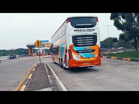 MEREKAM BUS YANG MASUK KE PINTU TOL JORR TERMINAL PULOGEBANG