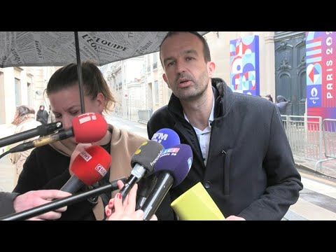 LFI à Matignon: Manuel Bompard dénonce une immense explosion du coût de la vie | AFP Extrait
