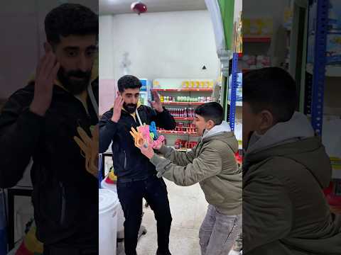 الدنيا صارت ليل وهروب من الحرامي!!