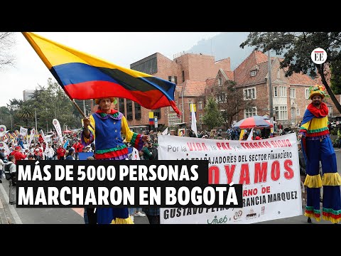 Marchas en Bogotá: con actos conmemorativos se tomaron la Plaza de Bolívar | El Espectador