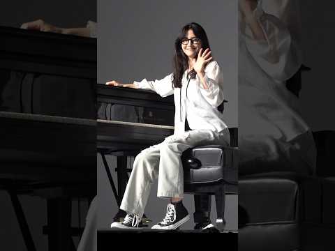 本日4月24日(水) 12年振りのNEW ALBUM「アンジェラ・アキ sings 『この世界の片隅に』」発売！ #この世界のあちこちに #この世界の片隅に #アンジェラアキ