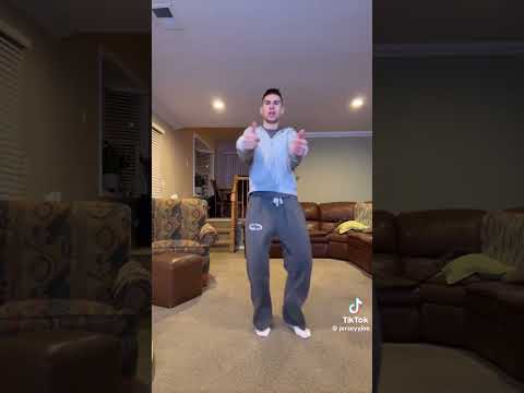 Jersey Joe dances to “Punjabi (Zess)” by VMG’s Jaymorrg & MvnnyMusik #punjabi #dancetrend