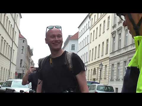 We got stopped by POLICE in BERLIN! Catching up with Jason, Roan, Blondeonaboard & Fatdaddy