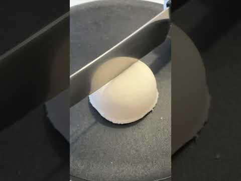 🎧The Texture of Japan: Cutting Sound of the Delicious Sweet and Salty Wagashi  #shorts