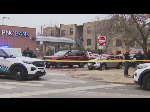 Retired CPD officer critically injured following North Center shooting