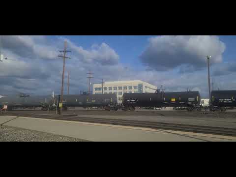 Union Pacific 8229 leads a 9 unit manifest in Roseville, CA