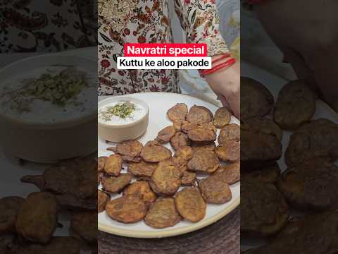 Navratri Vrat Mein Bhi Rana Ji Ko Bhookh 😂🤣 | Crispy Kuttu Ke Pakode 😋🙏 #upvasrecipe #navratri