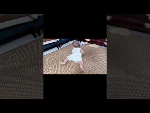 你摇摇晃晃站立, 妈妈心中满是欢喜宝贝加油🫶🫶#宝贝真棒 #宝宝会站了 #内容启发分享计划